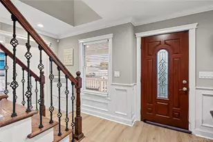 122 Linton Ave, Lindenhurst, NY 11757 - Photo 4