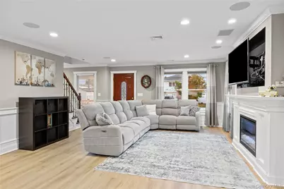 122 Linton Avenue, Lindenhurst, NY 11757 - Photo 6