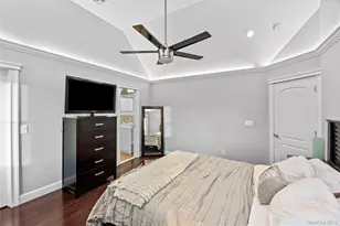 122 Linton Ave, Lindenhurst, NY 11757 - Photo 32