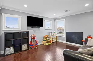 122 Linton Ave, Lindenhurst, NY 11757 - Photo 24