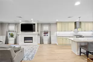 122 Linton Ave, Lindenhurst, NY 11757 - Photo 10