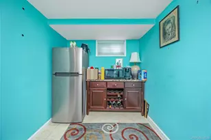 121-35 Milburn St, Springfield Gardens, NY 11413 - Photo 22