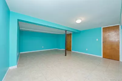 12135 Milburn Street, Springfield Gardens, NY 11413 - Photo 26