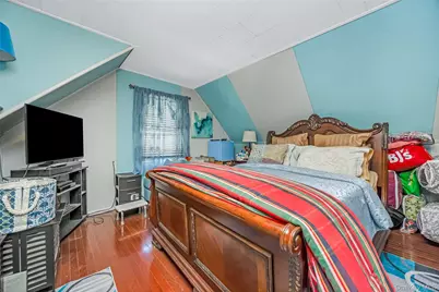 12135 Milburn Street, Springfield Gardens, NY 11413 - Photo 16