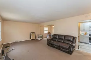 235-36 148th Ave, Rosedale, NY 11422 - Photo 12