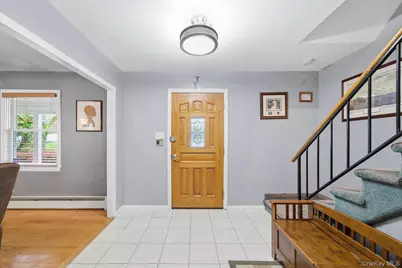 12 Wilmont Turn, Coram, NY 11727 - Photo 4