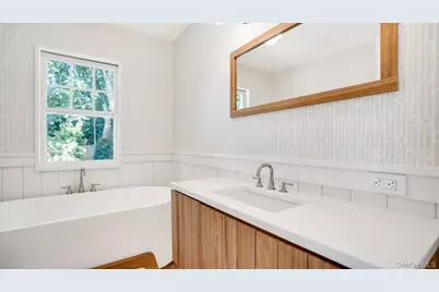 149 Accabonac Road, East Hampton, NY 11937 - Photo 20