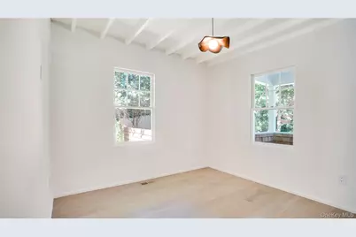 149 Accabonac Road, East Hampton, NY 11937 - Photo 18