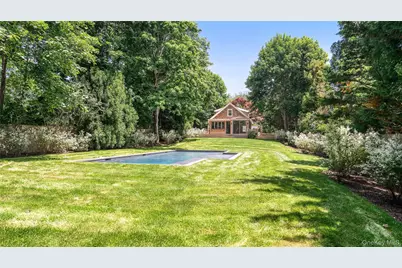 149 Accabonac Road, East Hampton, NY 11937 - Photo 30