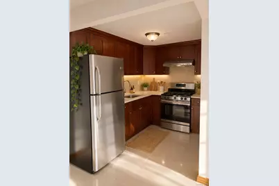 71-66 Parsons Boulevard #3F, Fresh Meadows, NY 11365 - Photo 8