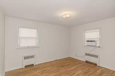 17 Duryea Place, Lynbrook, NY 11563 - Photo 8