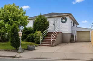 442 Albern Ave, Oceanside, NY 11572 - Photo 12