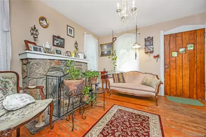 12 Valkyr Road, Rocky Point, NY 11778 - Photo 6