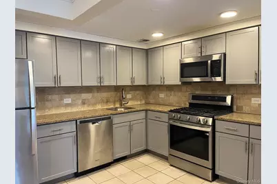 143-41 84th Drive #6E, Briarwood, NY 11435 - Photo 1