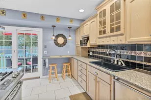 9 Carrol Pl, Greenlawn, NY 11740 - Photo 8