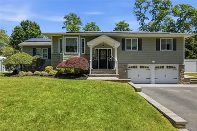 3 Del Place, Hauppauge, NY 11788 - Photo 4