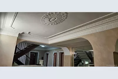 130 Bay Ridge Parkway #4E, Brooklyn, NY 11209 - Photo 4