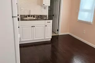 18 Orange Ave, Suffern, NY 10901 - Photo 2