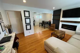 36 34th St, Copiague, NY 11726 - Photo 4