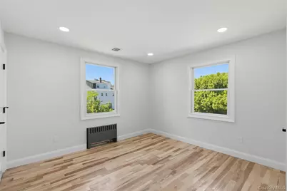 1 Alvin Street #2, Glen Cove, NY 11542 - Photo 8