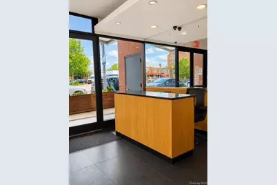 60-70 Woodhaven Boulevard #4I, Elmhurst, NY 11373 - Photo 4