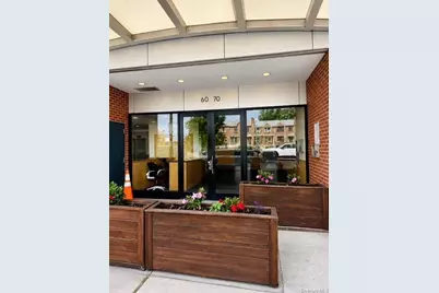 60-70 Woodhaven Boulevard #4I, Elmhurst, NY 11373 - Photo 2