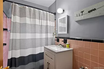 640 Pelham Road #5G, New Rochelle, NY 10805 - Photo 12