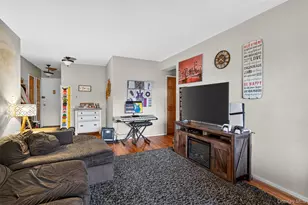 640 Pelham Rd, New Rochelle, NY 10805 - Photo 4