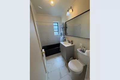 475 Bronx River Road #1B, Yonkers, NY 10704 - Photo 8