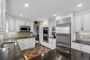 34 Admiral Rd, Massapequa, NY 11758 - Photo 12