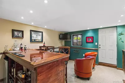 545 W Broadway #A, Long Beach, NY 11561 - Photo 20