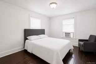 29 St Joseph St, New Rochelle, NY 10805 - Photo 8
