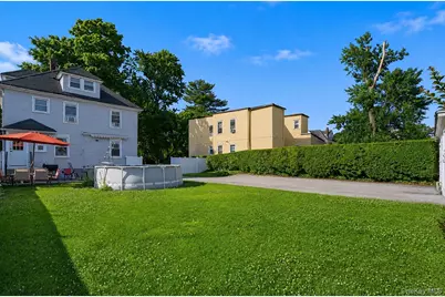 29 Saint Joseph Street, New Rochelle, NY 10805 - Photo 22