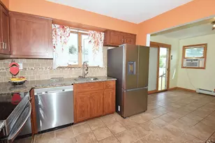 27 Naples Ave, Central Islip, NY 11722 - Photo 8