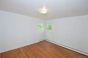 27 Naples Ave, Central Islip, NY 11722 - Photo 22