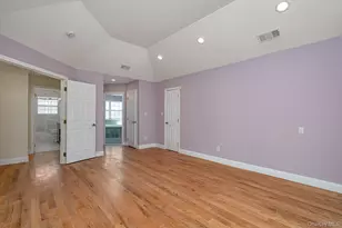 23 Honeysuckle Ct, Melville, NY 11747 - Photo 22