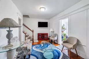 105-30 Van Wyck Expy, Richmond Hill, NY 11419 - Photo 16