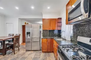 105-30 Van Wyck Expy, Richmond Hill, NY 11419 - Photo 6