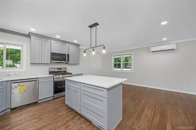 145 Lenore Lane, Centereach, NY 11720 - Photo 12