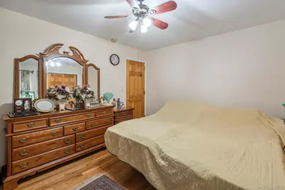 1 Hale Place, Roosevelt, NY 11575 - Photo 12
