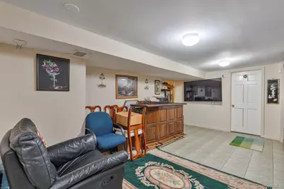 1 Hale Place, Roosevelt, NY 11575 - Photo 18