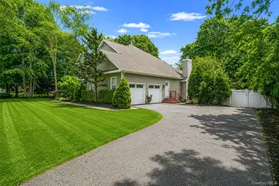 17 Esplanade Drive, Patchogue, NY 11772 - Photo 4