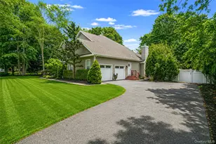 17 Esplanade Dr, Patchogue, NY 11772 - Photo 4