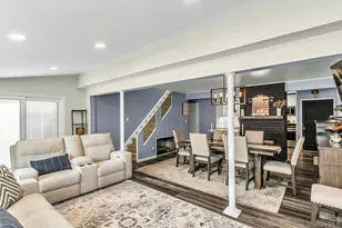 9 Deep Ln, Wantagh, NY 11793 - Photo 12