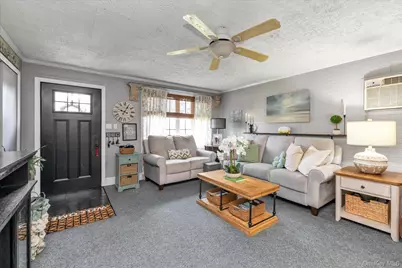 348 Hendrickson Avenue, Valley Stream, NY 11580 - Photo 2