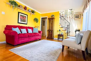 2 Irvington St, Valley Stream, NY 11581 - Photo 4