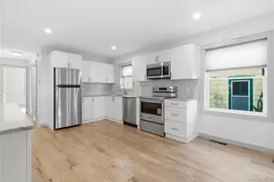 336 2nd St, Greenport, NY 11944 - Photo 6