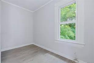 70 Van Deusen St, Kingston, NY 12401 - Photo 14