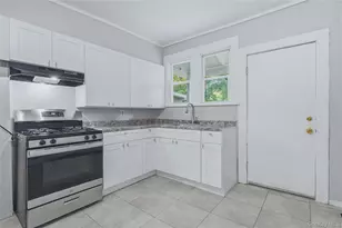 70 Van Deusen St, Kingston, NY 12401 - Photo 10