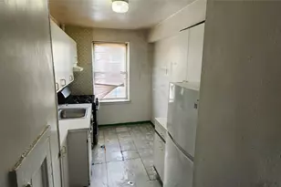 141-19 78th Rd, Flushing, NY 11367 - Photo 2